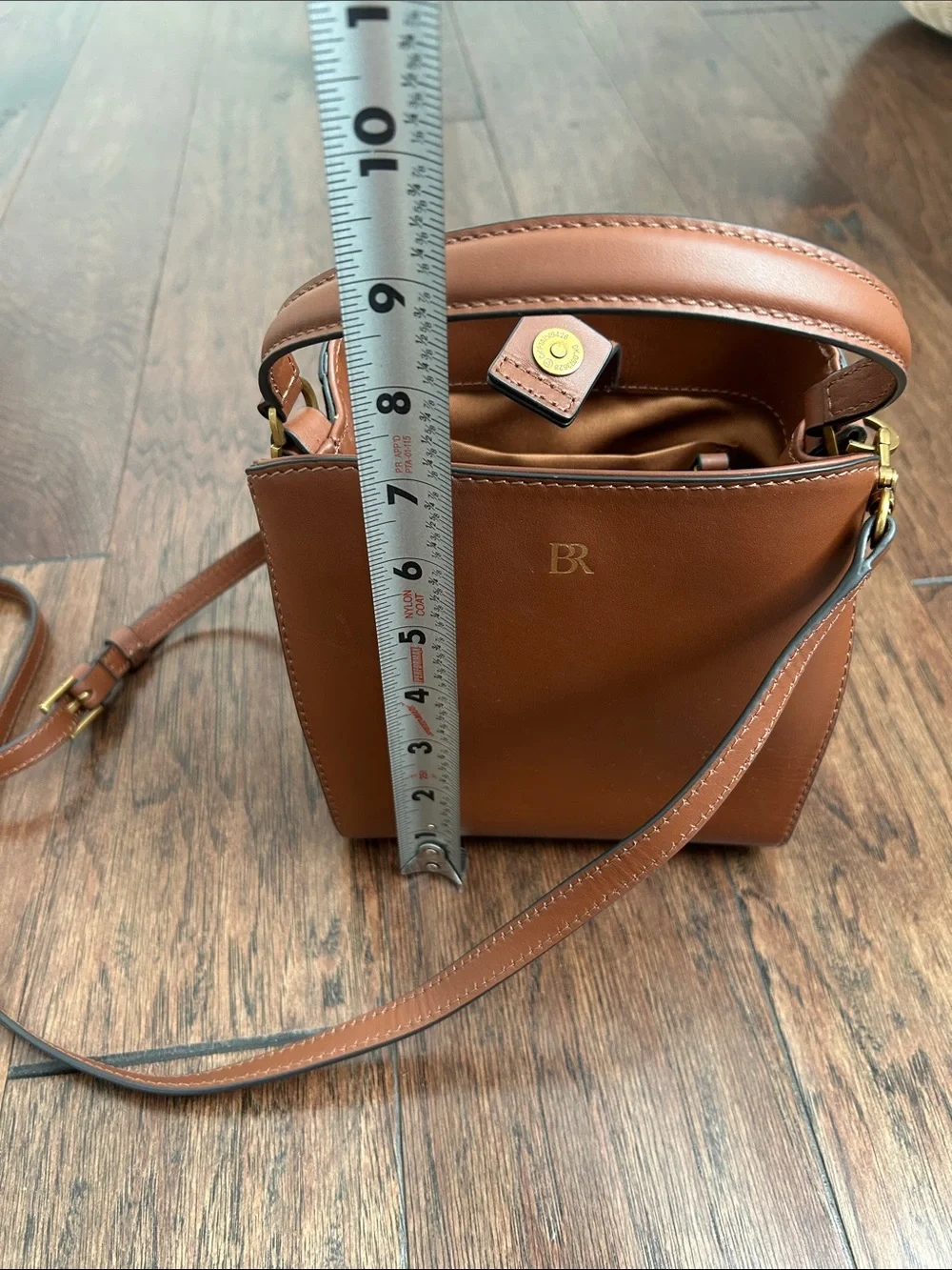 Brown Leather Banana Republic Small Crossbody Bag with Shoulder Strap